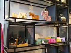 -MCM(比斯特上海购物村店)