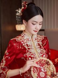 -不晚国际婚纱礼服