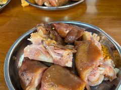 -鸿浩扒猪脚米线