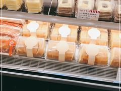 -红宝石·鲜奶小方·海派西点房(浦三店)
