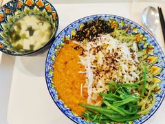 -轻蔬不用等·素食(江苏路店)