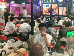 大堂-马路牙子烧烤音乐酒馆(望京店)