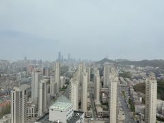 -大连星海皇冠假日酒店