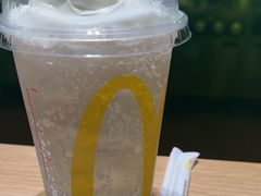 -麦当劳(静安寺店)