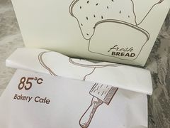 -85度C(生甜甜圈研究工坊·上海平凉店)