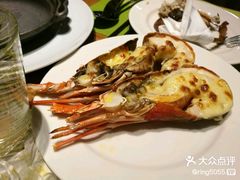 -两咖啡自助餐厅(静安香格里拉酒店)