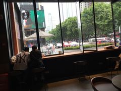 -星巴克臻选(南京艾尚天地店)