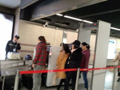 -烈士陵园(地铁站)