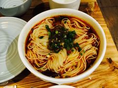 -自贡盐帮菜·玩辣餐厅(樱花园西街店)