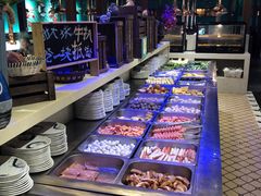 自助取餐区-阪尚皇·原切牛排·烤肉火锅自助(北京路店)