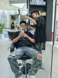 -U·NI SALON 造型