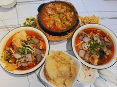 -丽丽三鲜螺蛳粉(田林路店)