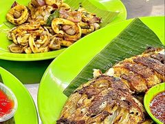 -明记烧鱼美味店