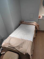 -麗宫轻医美·问题肌肤管理中心
