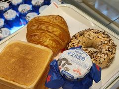 -红星前进面包牛奶公司(君太店)