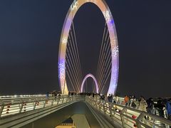 -南京眼步行桥