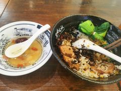 -黑白电视老长沙吃货铺(南岗万达店)