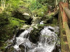 -藏龙百瀑风景区