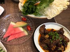 酸辣蕨根粉-龙聚德北京烤鸭(沙坪坝华宇A馆店)