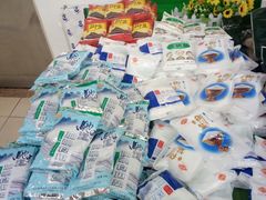 -王府井百货(中州中路店)