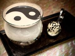 黑白芝麻布甸配芝麻雪糕-8餐厅(新葡京酒店)