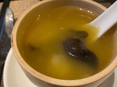 -大中华希尔顿酒店-念自助餐·嗨啤·小龙虾