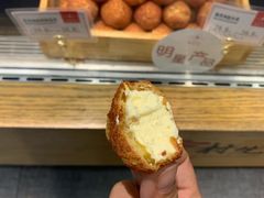 红丝绒泡芙-糕材生•糕点•生日蛋糕(兴华街店)