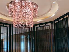-上海滴水湖皇冠假日酒店
