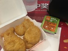 麦乐鸡块-麦当劳(宝山大厦店)