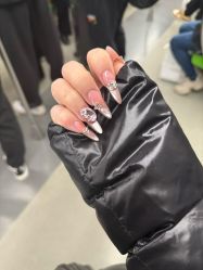 -HUII NAIL绘京美甲美睫会馆