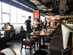 -大头虾越式风味餐厅(光明广场店)