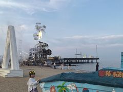 -北戴河碧螺塔海上酒吧公园