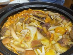 -菌之家·专业纯野生菌火锅·特色炒菌