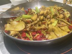 -蛙蛙叫·干锅年代(钻石广场店)