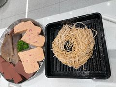 -呷哺呷哺