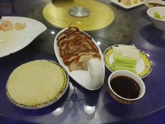 果木烤鸭-六和聚传统烤鸭.天津菜(和平店)