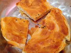 油酥饼-慷富羊肉饸饹