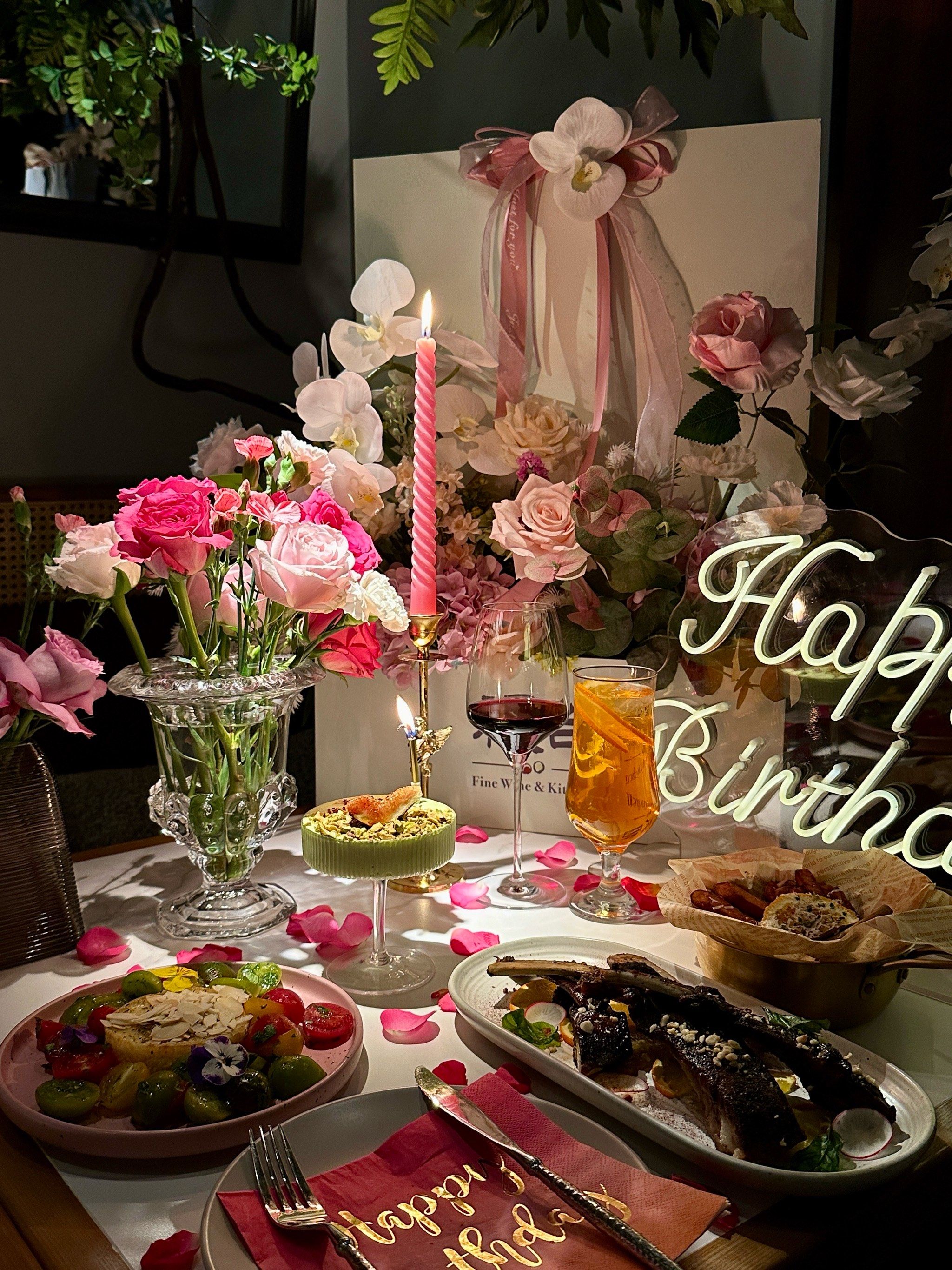 n
在北京,还有哪个美女没来这里过生日!