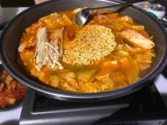 部队火锅-首尔大排档