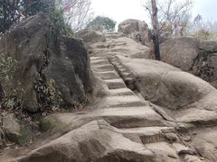 -灵岩山风景区