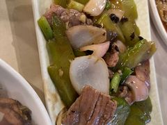凉瓜炒牛肉-玲又珑美食(盘福路店)