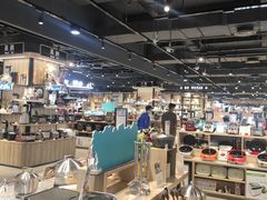 -胖东来生活广场(健康路店)