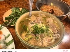 -Hoang Yen Vietnamese Cuisine