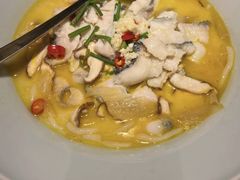 -蜜桃餐厅·伴山(绿宝广场店)