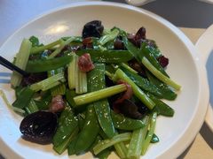 -八府香鸭·啫啫煲(华山路店)