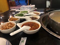 -丫丫汤膳打边炉(宏府408坊店)