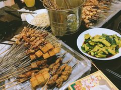 -清真磊磊烧烤老店(饮虎池街34号店)