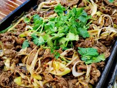 铁盘烤牛肉-清真永恒华威肉饼(潘家园店)