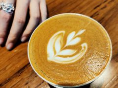 -Line 咖啡(石厦花园店)