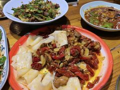 -柴窝堡22号辣子鸡·传承新疆菜